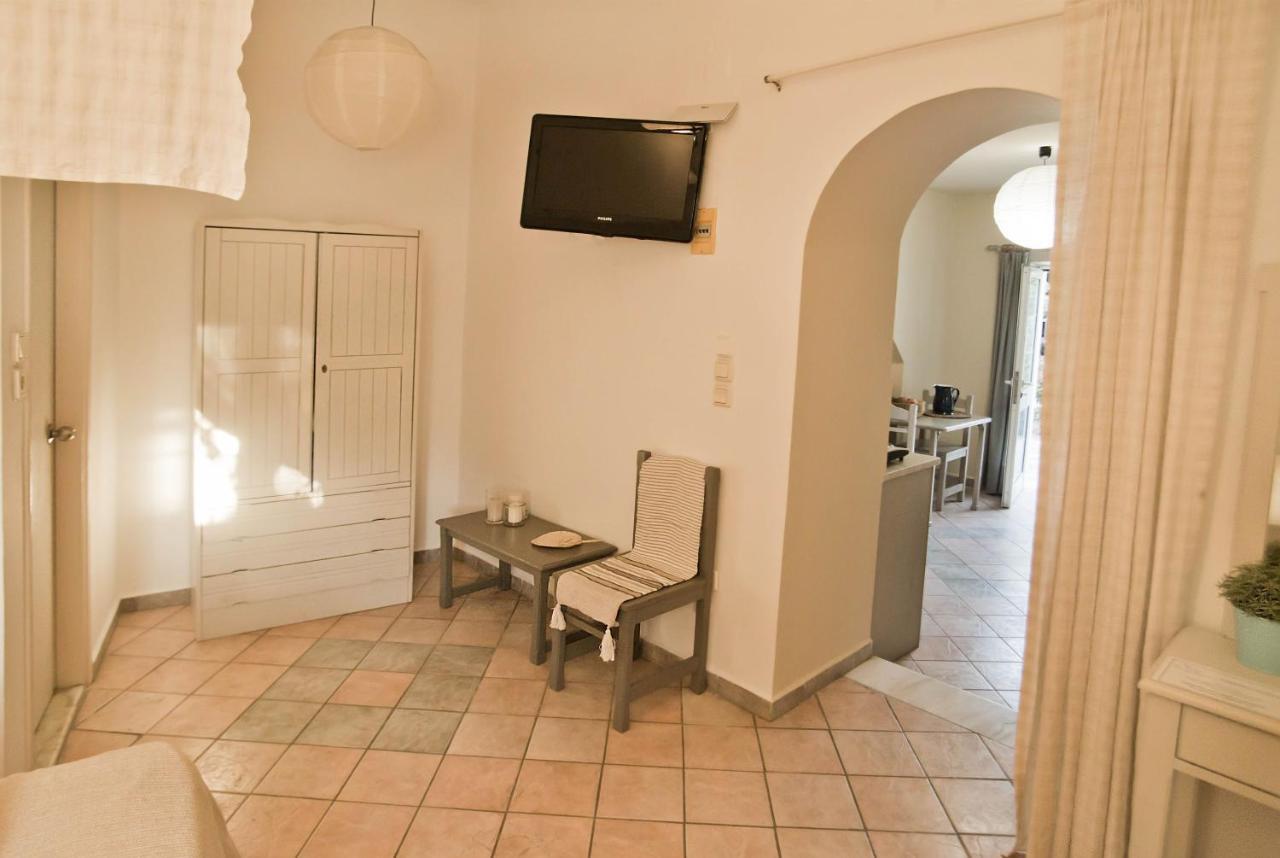 Paloma Luxury Studios Panormos  Exterior photo
